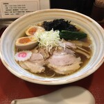 麺屋 むどう - 煮干し醤油らーめん＋トッピング特製