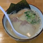 Shina Soba Shigemoto - 白湯支那そば(白)　650円