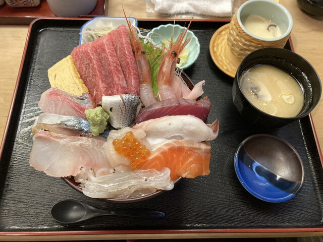 米2合の海鮮丼 By Kazu0045jp 玄海寿司 東大宮 寿司 食べログ 米2合の海鮮丼 By Kazu0045jp 玄海寿司 東大宮 寿司 食べログ