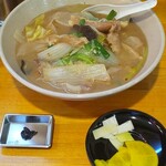 肉＆麺 - ドガニ麺