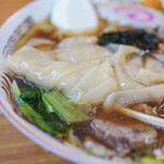 宝来家 - "餛飩麪（こんとんめん）"、餛飩（こんとん）