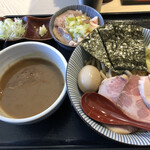 長男、もんたいちお - 