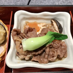 Sukiyaki Shabushabu Koubegyuu Ishida - 黒毛和牛のすきやき煮込み