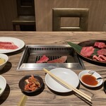焼肉 ジャンボ - テーブル上