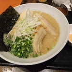 Tisanti Syou And Kositu Daining Guragara - 鶏白湯とんこつラーメン(790円)