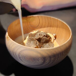 フロリレージュ - 椎茸 / バッカスチーズのプレゼン