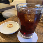 イタリカ - アイスティーと焼き菓子