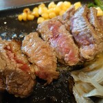 MEAT DINING River：Ve - ミスジランチ断面。ステーキ用ペレットでさらに焼きます。