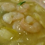 中華 麺琢 - プリプリの海老