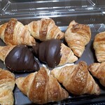 モンペリエ - 料理写真:ミニクロワッサン・ミックス(273円)　※割引後の値段です