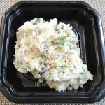 デリカ スズラン - アンチョビとオリーブのポテトサラダ