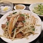 観行雲 - レバニラ定食　¥650(税込)