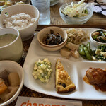 Asian Kitchen chanoma - 料理写真: