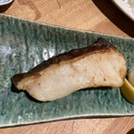 寿司と炉端焼 四季花まる - 銀宝の焼き魚