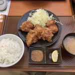 Karayoshi - から好し定食(5個)