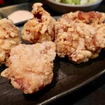 鶏々味鳥 - 唐揚げ定食（800円）