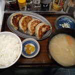 Sapporo Gyouza Seizou Sho - 大粒餃子定食