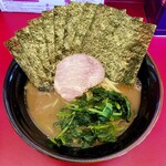 家系ラーメン 佐々喜家 - ラーメン650円麺硬め。海苔増し100円。