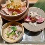 とり茶太郎 - ほろほろ鳥のおつまみセット　ムネ肉のおろしぽん酢となめろうと叩きです