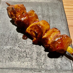 とり茶太郎 - ほろほろ鳥の白レバー　ホロホロ鳥にも不健康な奴がいるんですね（笑）