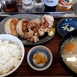 Sapporo Gyouza Seizou Sho - 製造所定食(890円)