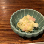 ぐろっと - 小鉢のポテサラも美味しい。