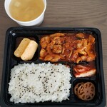 Moon's - タッカルビ弁当　850円