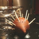 レオーネ - 爪楊枝のハリネズミ