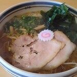 たなかラーメン - わかめラーメン中盛