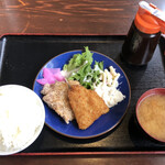 KEYAKIYA - 鶏唐とアジフライ定食（税込550円）