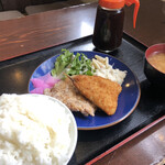 KEYAKIYA - 鶏唐とアジフライ定食鶏唐とアジフライ定食（税込550円）