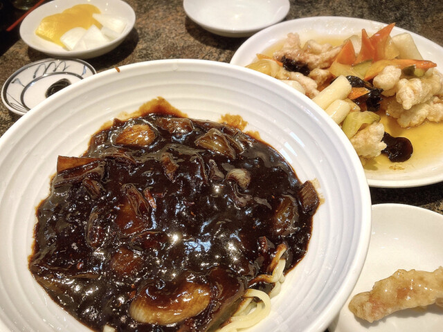 ジャジャン麺ハウス 西武新宿 韓国料理 食べログ ジャジャン麺ハウス 西武新宿 韓国料理 食べログ