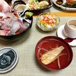磯料理 光力 - 【限定5食】海鮮丼　¥1,100-