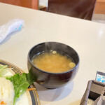 レストラン ミヨシ - お味噌汁付き