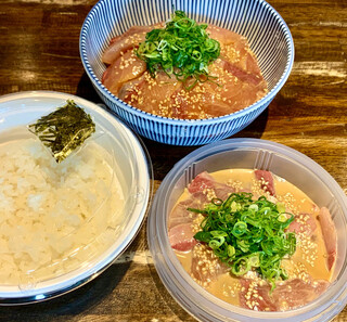 Hamajima - 季節限定　胡麻ダレ風味～　「寒ブリ丼」テイクアウトはじめさせられました…