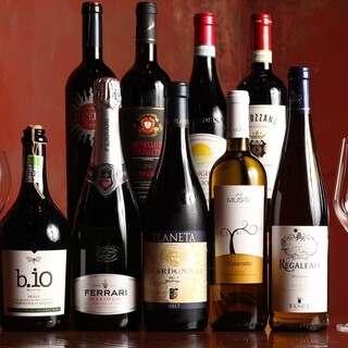 Over 30 types of wine! Bottle 2,400 yen (excluding tax) ~