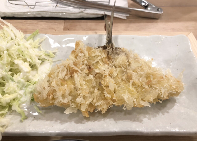 とんべい 白いメンチカツ - पोस्ट | Facebook