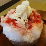 食堂　八 - 別添えのミルクをかけるとこうなりました。