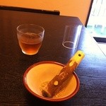 権現茶屋 - 待っている間のごますり