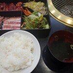 焼肉 三千里 - 