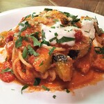 ピッツェリア ダル リッチョロ - Pasta リコッタチーズと揚げ茄子のトマトソース
