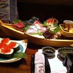 びっくりお造り盛り合わせ＆太巻きこぼれいくら