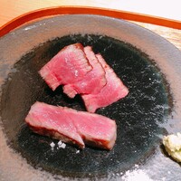 肉割烹 上 - 