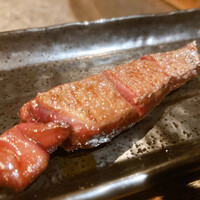 柳家 - 鴨ロース
                    ロースは、脂の乗った胸肉です。