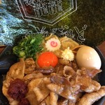 肉玉そば　おとど - 年内最後の味は感慨深いぞ。