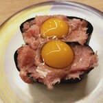 すし江戸 - うずら鉄火