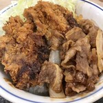 かつや - 牛カツと牛焼肉の合い盛り丼