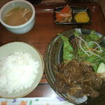 あぶり肉工房 西村家 - 焼き肉定食、500円！