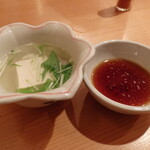 割烹 逆瀬川 川上 - つきだし（フグ湯豆腐）