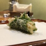 江戸前晋作 - 昆布締め 白魚 大葉巻き